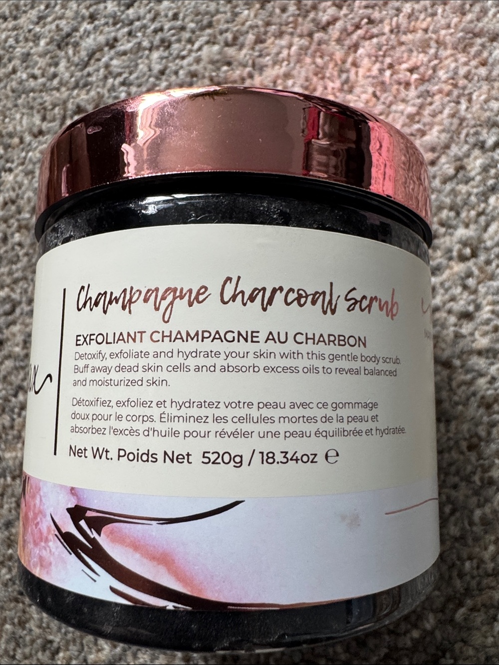 Manna Kadar Champagne Charcoal Scrub